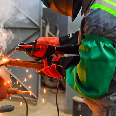 Image showing  Green Fire-Resistant Cotton Welding Sleeve 21 Inch