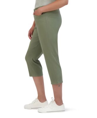 Image showing  Women's Mid-Rise Outdoor Capri Pants