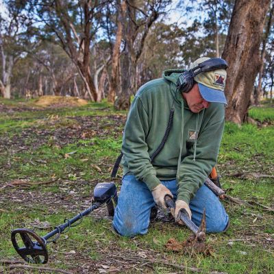 Image showing 8 th Garrett AT Gold Metal Detector
