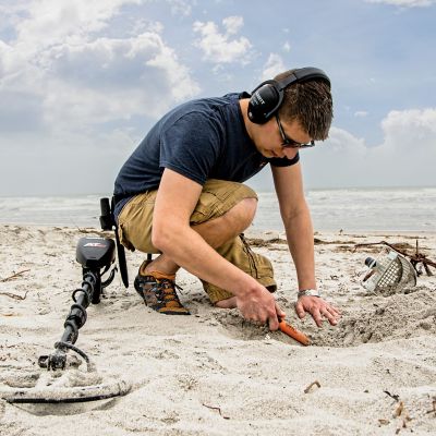 Image showing  Metal Sand Scoop