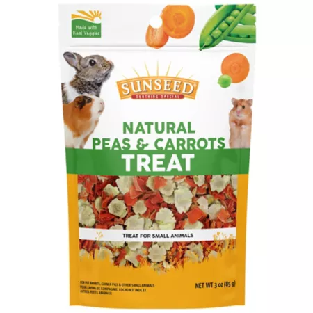 Treat for small animals with sunflower seeds peas and carrots Small Pet Treats