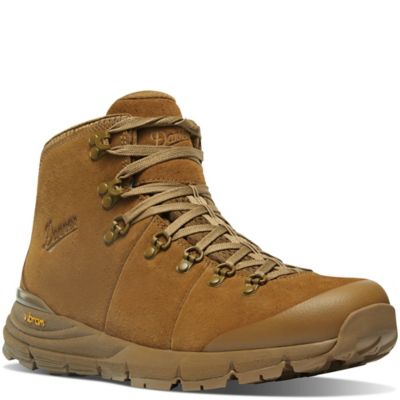 Danner Men s Mountain 600 Low Waterproof Hiking Boots 4.5 in. Rich Brown 1 Pair 2253116 at Tractor Supply Co