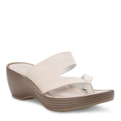 Eastland Laurel Thong Sandal