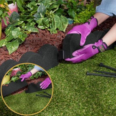 Image showing  Scalloped Edgers, 48 in., Black, 4-Pack