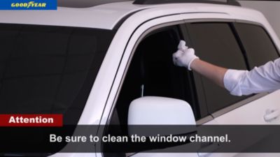 Image showing  In-Channel Window Deflectors Shatterproof, GY003415LPV