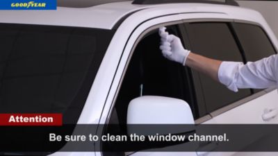 Image showing  In-Channel Window Deflectors Shatterproof, GY007898