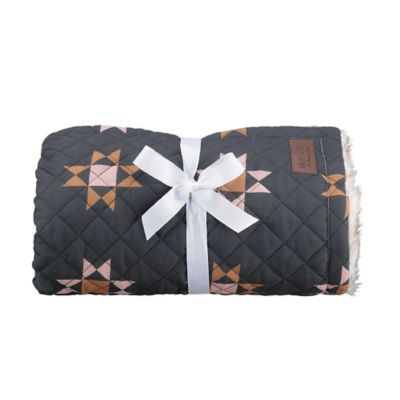 MuttNation Fueled by Miranda Lambert Quilted Fur Water-Resistant Pet Throw Blanket, 60 in. x 50 in.