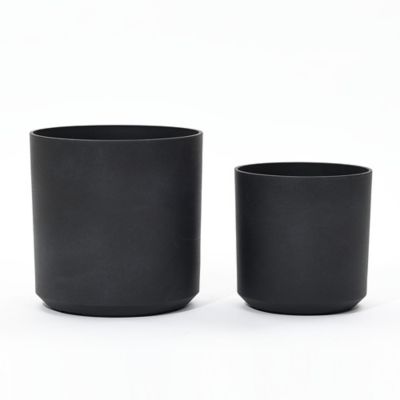 LuxenHome 2 pc. Round Plastic Planters Set