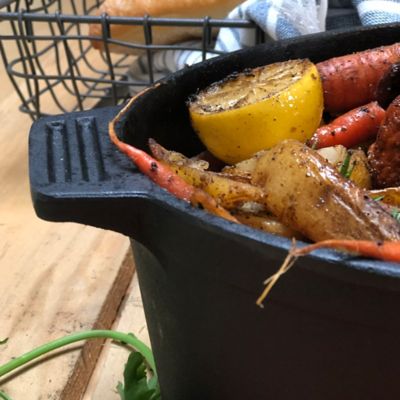 Image showing  6 qt. Cast Iron Oval Roaster with Lid