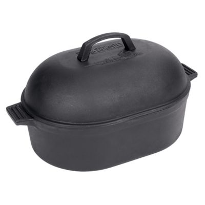 Bayou Classic 12 qt. Cast Iron Oval Roaster with Lid