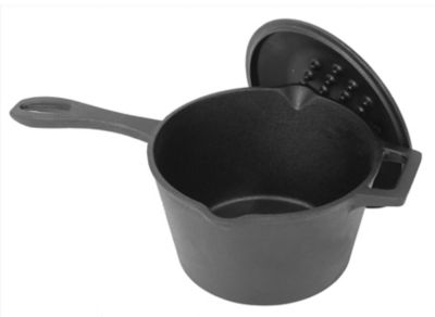 Bayou Classic 2.5 qt. Cast Iron Saucepan with Self Basting Lid