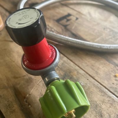 Image showing  30 PSI Regulator and Hose Assembly