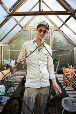 Image showing  Garden Stakes, 5 ft. 100 ct.