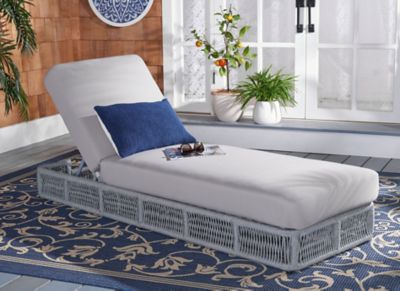 Image showing  Gillian Daybed, PAT7527C