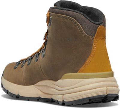 Image showing  Women's Mountain 600 Leaf 4.5 in. Choc Chip, Roasted Pecan Gore-Tex Hiking Boot