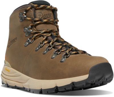 Image showing  Women's Mountain 600 Leaf 4.5 in. Choc Chip, Roasted Pecan Gore-Tex Hiking Boot