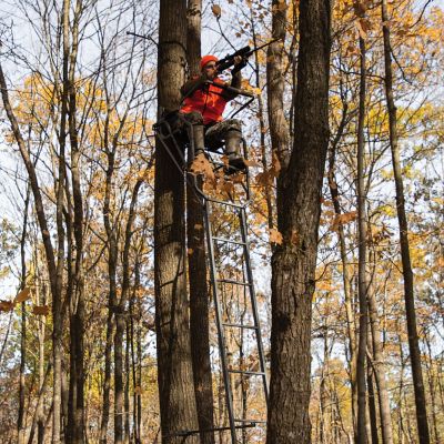 Image showing  Relax Wide LS 1-Man Ladder Stand, RE672