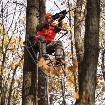 Image showing  Relax Wide LS 1-Man Ladder Stand, RE672