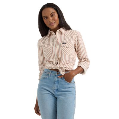 Wrangler Women's Horse Yoke Slim Western Snap Shirt