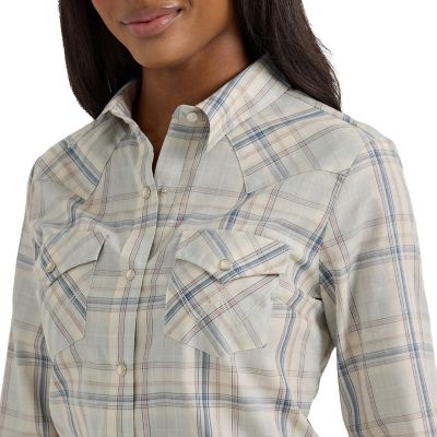 Image showing  Women's Essential Western Snap Plaid Shirt