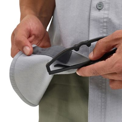 Image showing 5 th ATG Men's Cedar Zip Pocket Shirt