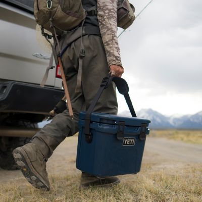 Image showing 9 th YETI 22 Can Roadie 15 Hard Cooler