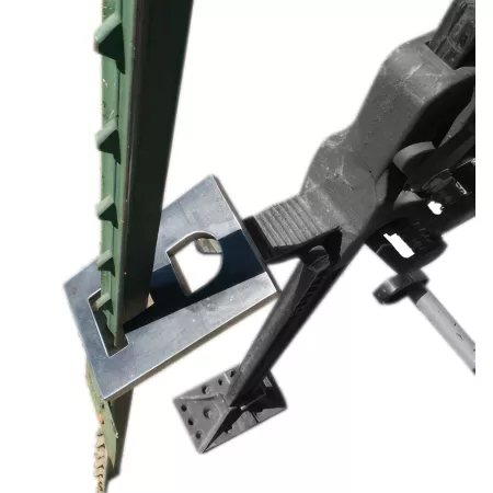 AgKNX T pole extraction plate Post Pullers