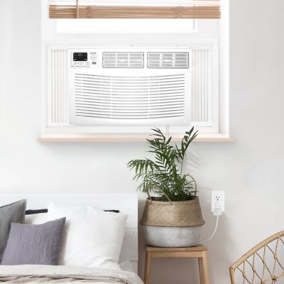 Image showing 8 th Amana 18,000 BTU 230V Window-Mounted Air Conditioner with Remote Control