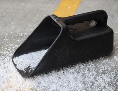 Image showing 6 th Buyers Products Black Poly Bucket Scoop for Animal Feed, Salt, Ice Melt, Fertilizer, and More