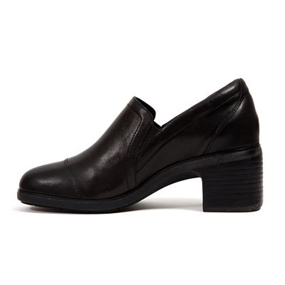 Image showing  Vaughn Water Resistant Casual Heel Shoe