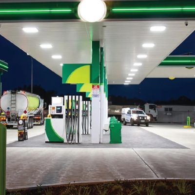 Image showing  Zilara B LED Canopy Light 200 Watt 28000 Lumens 5700K 120V-277V IP65