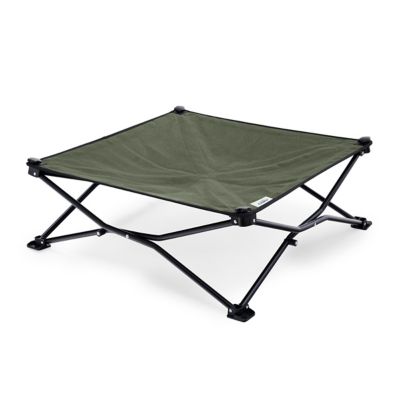 Coolaroo Elevated Pet Bed On-The-Go with HeatShield