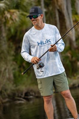 Huk Men's Pursuit Mossy Oak Short Sleevey Oak Printed Long Sleeve Crew Shirt