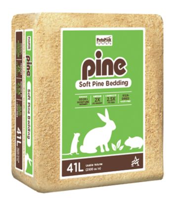 PetsPick Pine Pet Bedding, 1,500 cu. in.