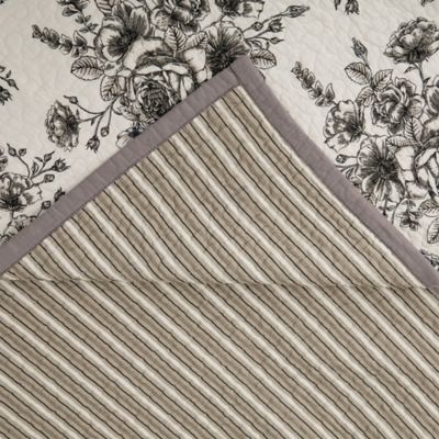 Image showing 5 th Paseo Road by HiEnd Accents Lyla Reversible Floral Print Quilt Set, 3 pc.