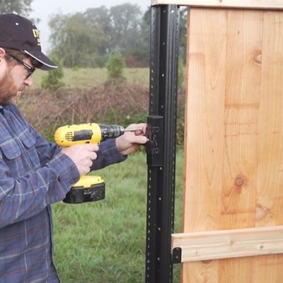 Image showing  7 in. x 6 in. x 2 in. Hinge and Latch Gate Adapter Kit