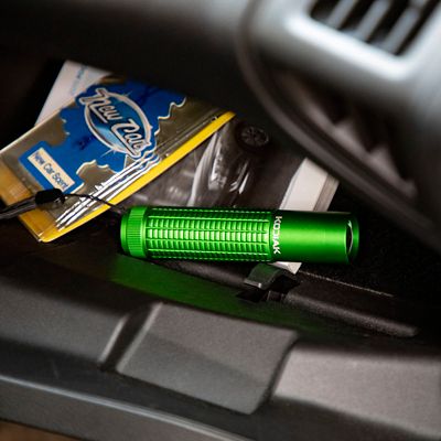 Image showing 6 th Kodiak 700 Lumen Slim Tactical Flashlight