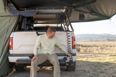 Image showing  8 Gallon Hitch Mount