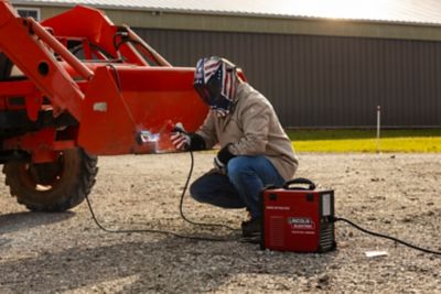Image showing 5 th Lincoln Electric Patriot Welding Helmet