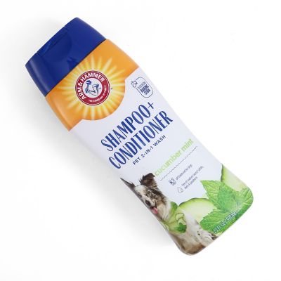 Image showing  2-in-1 Dog Shampoo & Conditioner for Pets - Cucumber Mint
