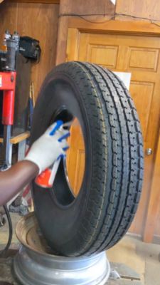 Image showing  MountABull Tire Mounting Lubricant