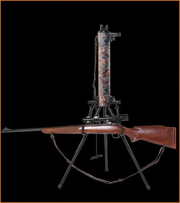 Image showing  Customizable Hunting Tripod, Realtree