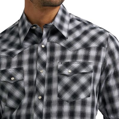 Image showing 2 th Wrangler Men's Wrancher Long Sleeve Plaid Shirt