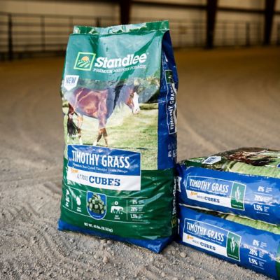 Image showing 7 th Standlee Timothy Grass Mini Forage Cubes, 40 lb.