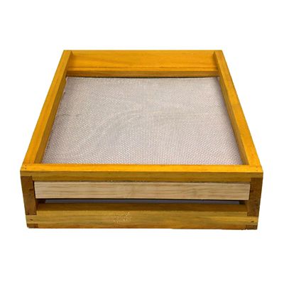 Image showing  Screened Bottom Board