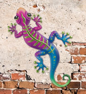 Image showing  Stripe Gecko Wall Decor 24 in. - Green