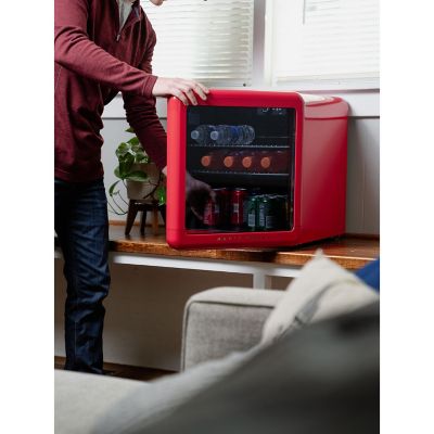 Image showing 9 th Magic Chef 1.7 cu. ft. Beverage Cooler