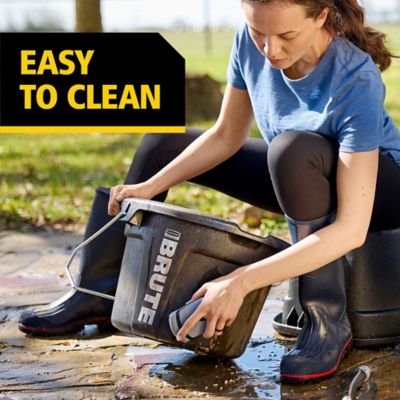 Image showing 9 th Rubbermaid BRUTE 5 gal. 3-in-1 Heavy-Duty Flat Back Bucket, 2220946