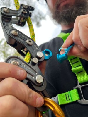 Image showing  Magneato Chest Harness Attachment (99568)