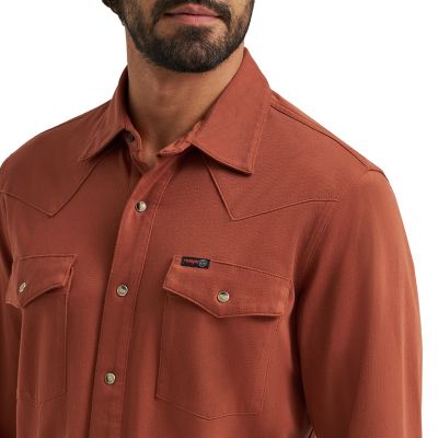 Image showing 2 th Wrangler ATG Men's Salida Shirt